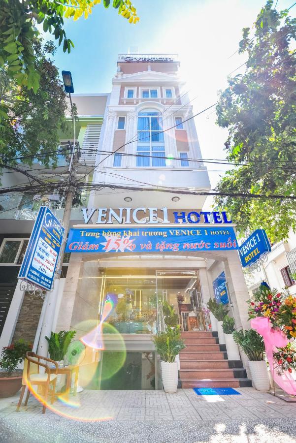 Venice 1 Hotel Ho Chi Minh-stad Buitenkant foto